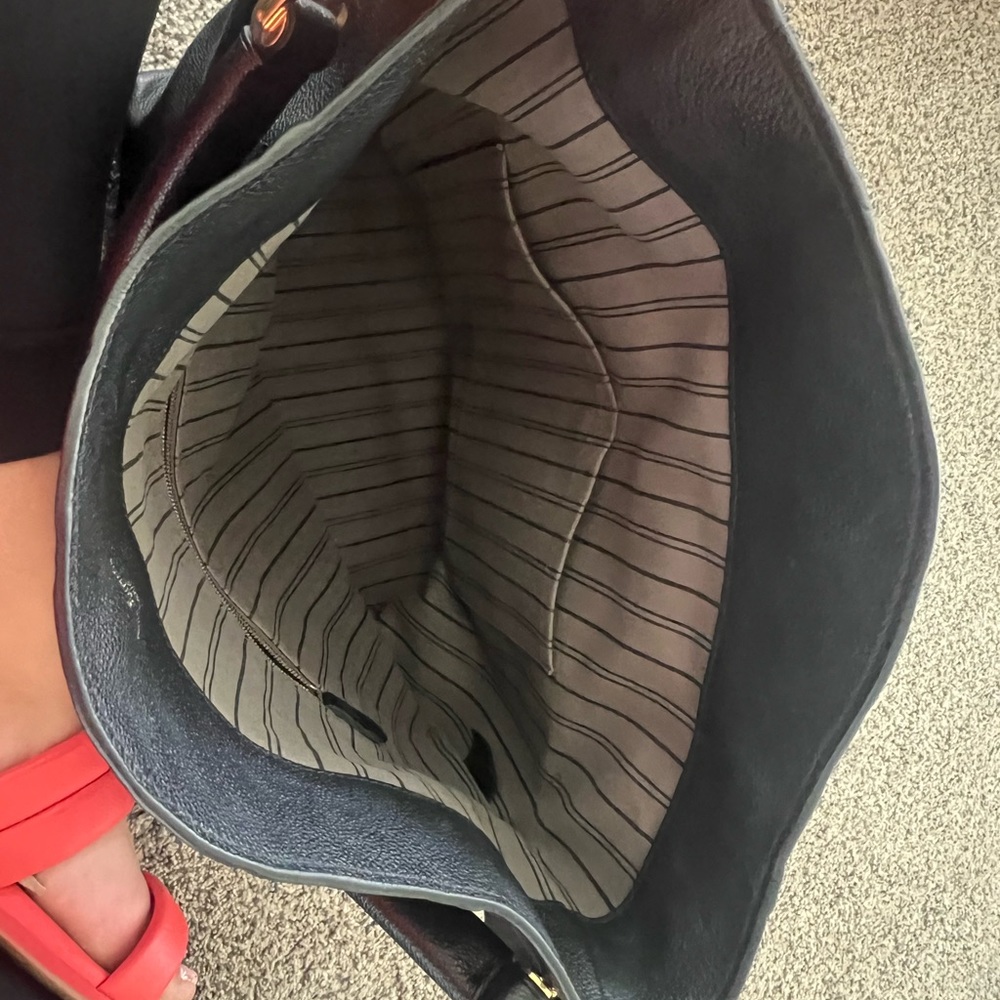 Perfect condition Louis Vuitton Empreinte black bagatelle. - Picture 14 of 15